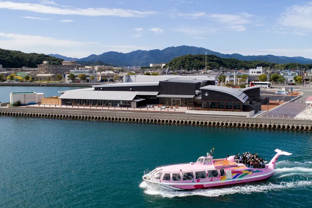 道の駅大賞で西日本第１位「道の駅センザキッチン」新駅長に清水美憂さんが就任 画像 3