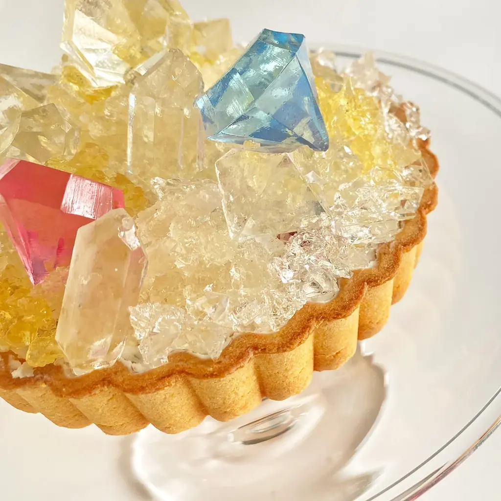 ”まるで宝石”4月の誕生石ダイヤモンドが輝くアイスタルトを3月26日正午より20台限定販売開始！ 画像 3