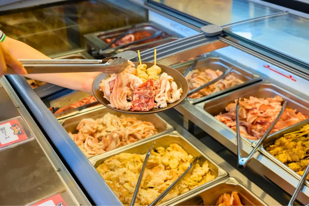 【横浜高島屋】4 月15 日（水）に屋上ビアガーデン＜ビアガーデンマイアミ＞がオープン！100 種類以上の飲み放題・食べ放題メニューに加え、「MY タコス」 が作れるコーナーも登場！ 画像 2