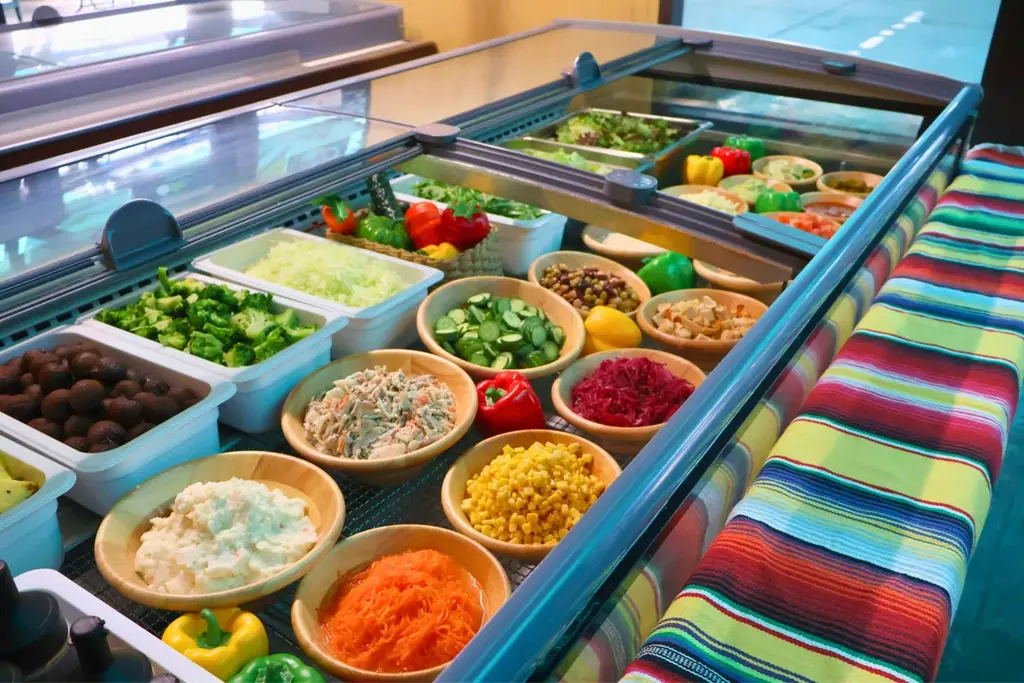 【横浜高島屋】4 月15 日（水）に屋上ビアガーデン＜ビアガーデンマイアミ＞がオープン！100 種類以上の飲み放題・食べ放題メニューに加え、「MY タコス」 が作れるコーナーも登場！ 画像 7