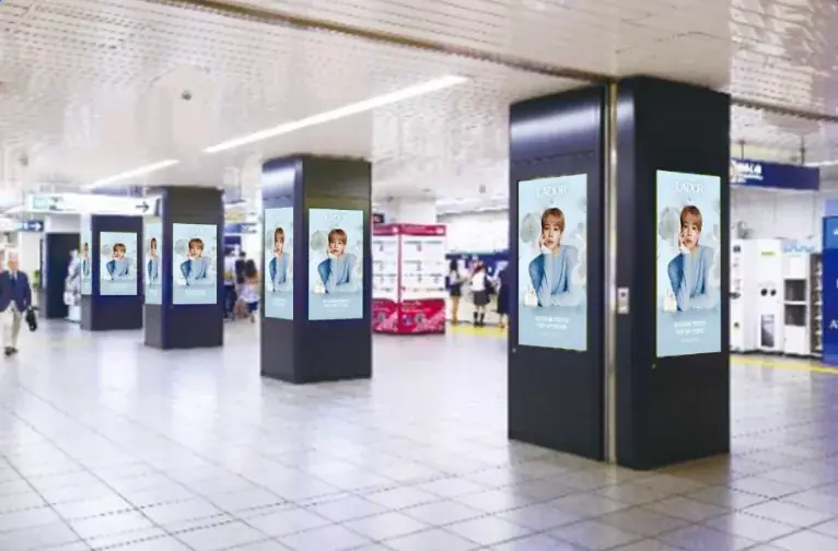 ラドール×Jimin、原宿で新ヘアオイル世界観を展開