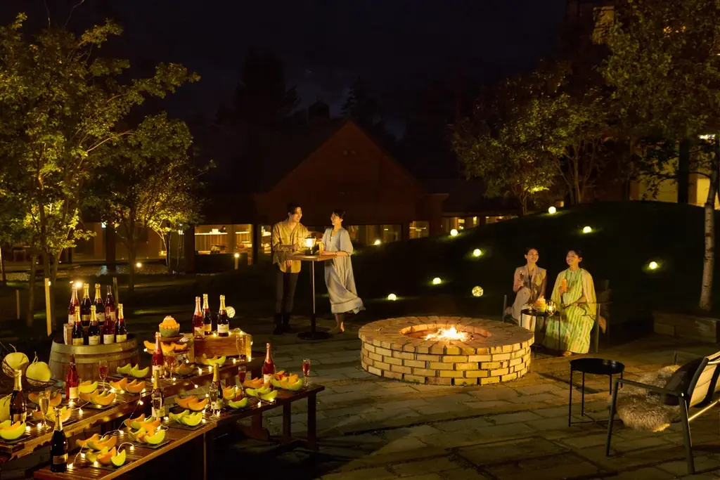 【リゾナーレトマム】ファーム星野の乳製品を使用した「赤肉メロンの贅沢かき氷」を今年も提供 画像 4