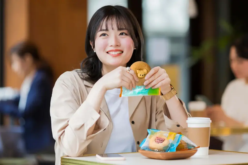 【沖縄土産の新定番】累計販売375万個の人気スイーツ「ちいさな森のドーナツ」からシーサーver.が登場！沖縄でしか出会えない、一目惚れ必至の“映えドーナツ” 画像 4