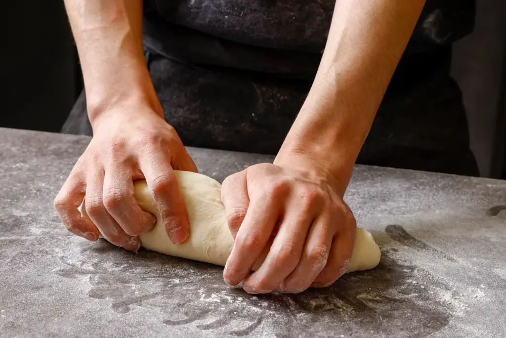 メゾン・イチが東武池袋「第17回 IKEBUKUROパン祭り」に初出店/限定商品『焼きたてふんわりさくらプルマン』を実演販売! 画像 12