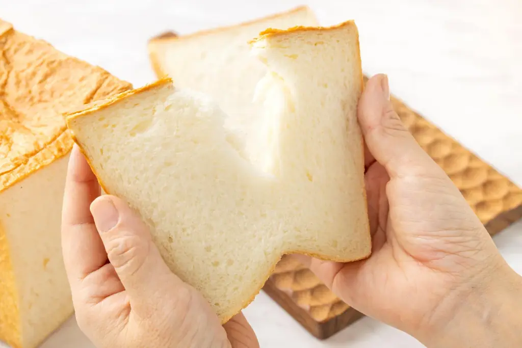 芳醇な香り広がる「角食パン」新登場 画像 2