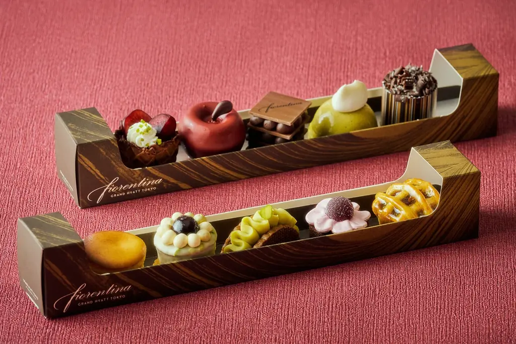 チェリーの甘酸っぱさとミルキーな味わいが重なり合うグラススイーツやドライチェリーを混ぜ込んで焼き上げるサックリ食感のクロワッサンが登場初夏を楽しむ「チェリースイーツ＆ブレッド コレクション」 画像 2