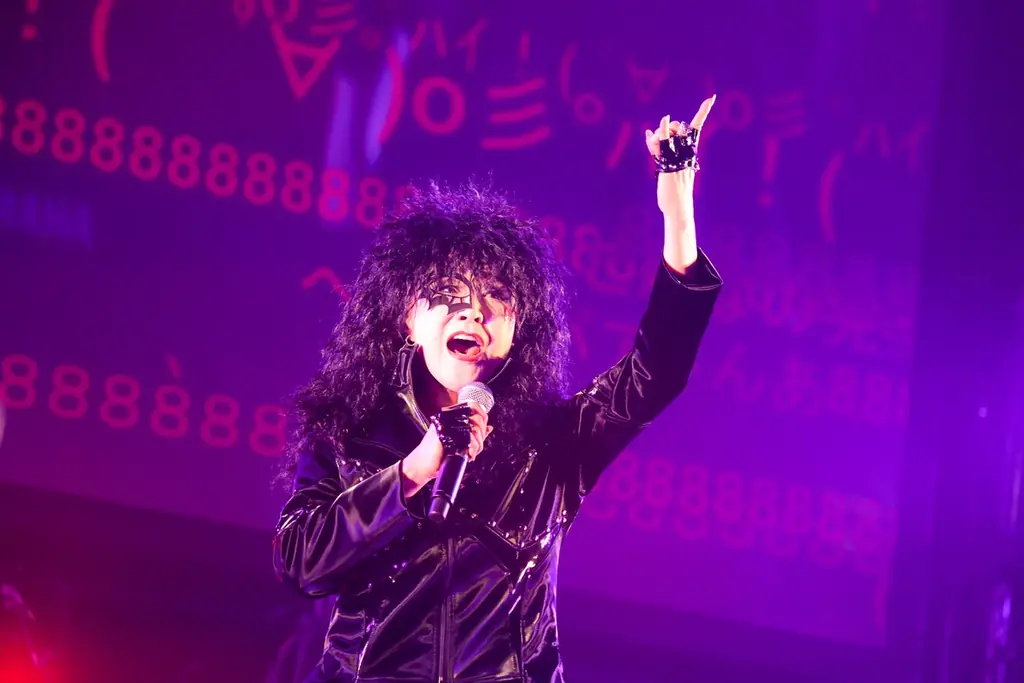 ラスボス満開 桜の化身「花咲かばあさん」となった小林幸子が新巨大衣装で4/25幕張メッセに降臨 画像 3