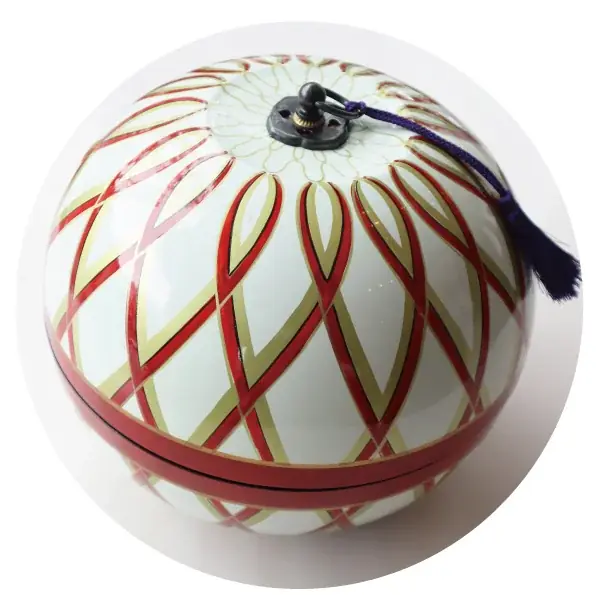 【ホテルグランヴィア和歌山】苺スイーツで高まる“苺気分”　甘酸っぱい春を食べ尽くす！装い新たな「苺のデクリネゾン」、華やかな苺のパフェなど　苺フェア開催 画像 3