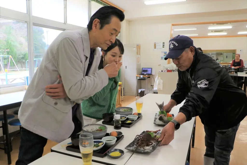 三田村邦彦が行く春の和歌山！日本のエーゲ海に感動、港町グルメに舌鼓…最後はダジャレが止まらない!? 画像 5