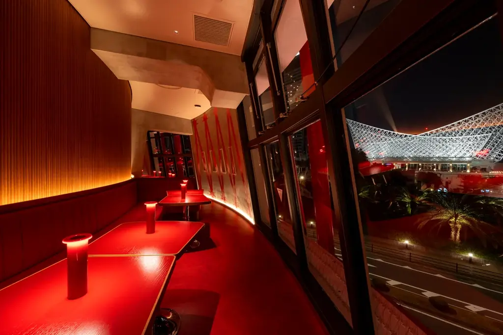 神戸ポートタワーで春の“完熟”いちごを堪能　神戸市北区の農地再生プロジェクト「やくもファーム」のいちごを使用した“いちごフェア”をPORT TERRACEで開催 画像 7