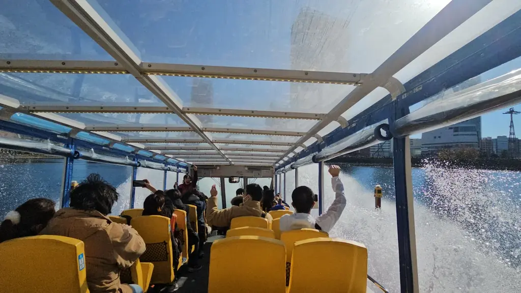 名探偵コナンと水陸両用バス「スカイダック横浜」がコラボ　　　　劇場版 『名探偵コナン ハイウェイの堕天使』の舞台・横浜で特別運行～録り下ろしアナウンスやオリジナルグッズを展開～ 画像 11