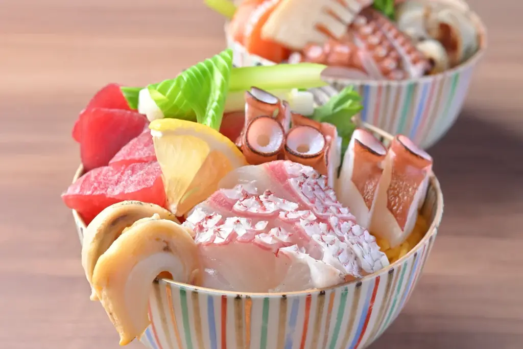 神戸元気サーモンのあぶり寿司 、瀬戸内産鯛のしゃぶしゃぶなど、旬の地元食材を使用した豪華バイキングが2,800円 ※～食べ放題！ 画像 11