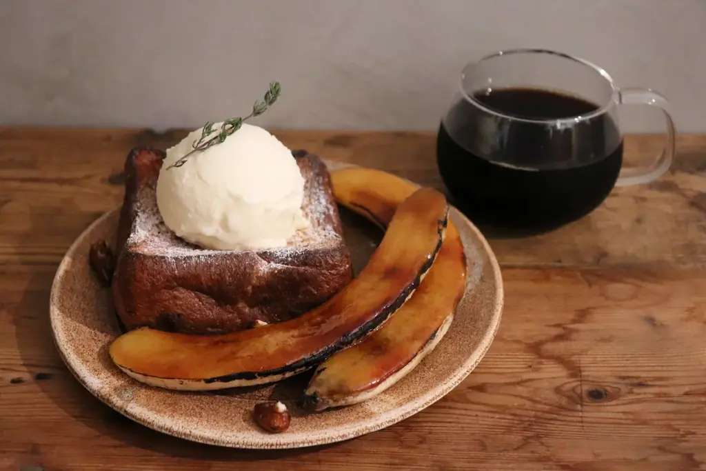 「花×カフェ×フレンチトースト」花とともに味わう“ふわとろ”フレンチトースト 画像 5