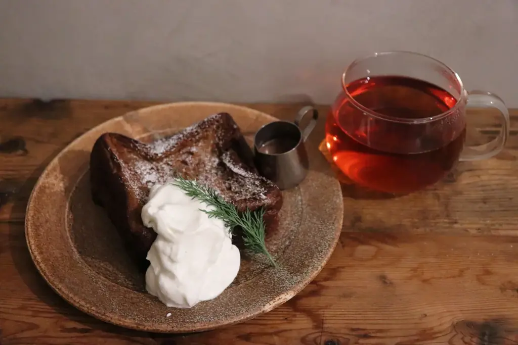 「花×カフェ×フレンチトースト」花とともに味わう“ふわとろ”フレンチトースト 画像 6