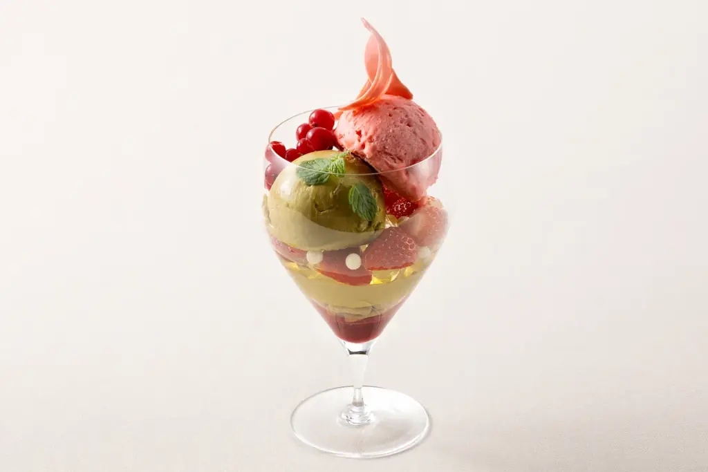 【札幌グランドホテル】苺＆ピスタチオスイーツ フェア　開催期間：2026年4月1日（水）～4月30日（木） 画像 7