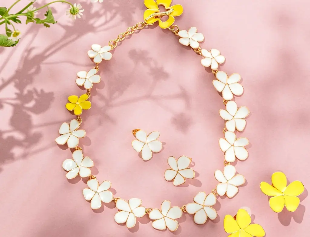 3/28発売：セシル・エ・ジャンヌ新色エマイユ ホワイト×イエロー