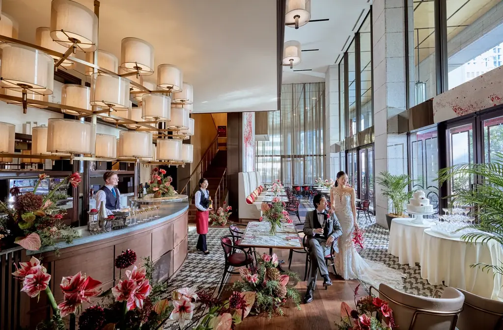 【セント レジス ホテル 大阪】ブラッスリー「RÉGINE」で叶えるレストランウエディングを開始。ミシュランスターシェフ飯塚 隆太氏監修の料理と洗練された空間で叶える、新しいセントレジスウエディング 画像 1