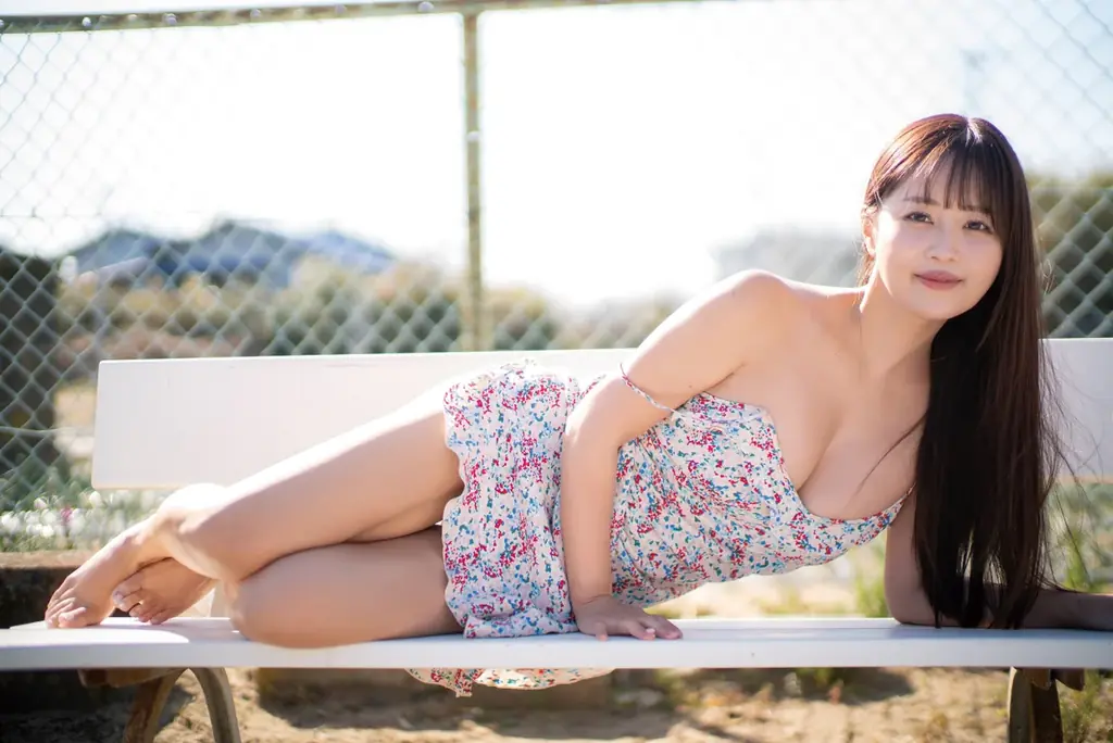 オール水着グラビアマガジン『ENTAME 36℃』4号目、井口裕香と福井梨莉華の表紙を解禁 画像 5