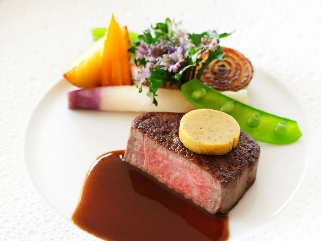 ホテルグランバッハ熱海クレッシェンド | 人生の節目を‟記憶”と‟カタチ”に残す　写真撮影付き宿泊プラン「Framed Moments – Your Special Day -」を発売 画像 4