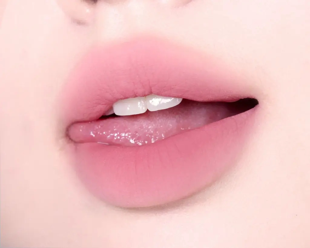 韓国コスメブランド「fwee（フィー）」、発売直後から売り切れが続出した「リップアンドチーク ブラーリープリンポット」の韓国限定カラー「バニー」「バニラ」がついに日本上陸！ 画像 3