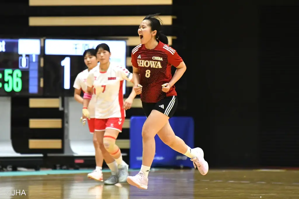 昭和学院、39年ぶり高校センバツ優勝 38-28で決着