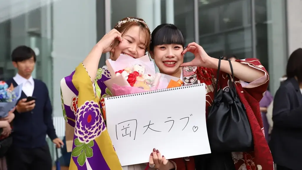 【岡山大学】令和7年度岡山大学学位記等授与式を挙行しました 画像 6