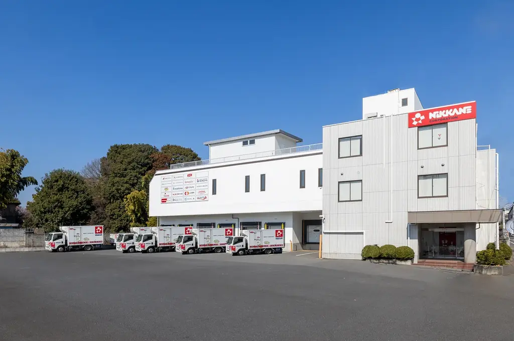 物流ハブ・さいたま市で「採用の自給自足」モデル始動。拠点分離による物流強化と配送トラックのメディア化で、埋もれた『食のインフラ』を可視化 画像 2