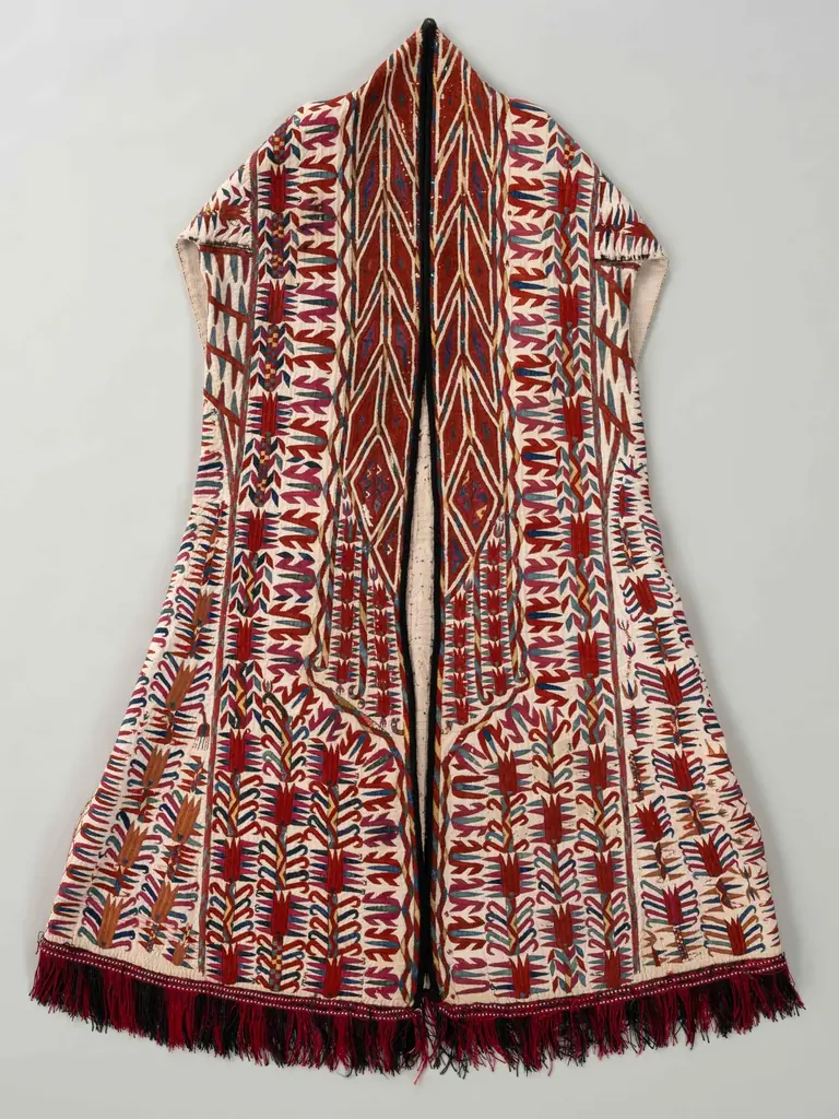 中央アジアの手仕事　―華麗なる刺繍とジュエリー広島県立美術館コレクションより―　　2026年4月11日（土）～ 6月14日（日）開催 画像 1