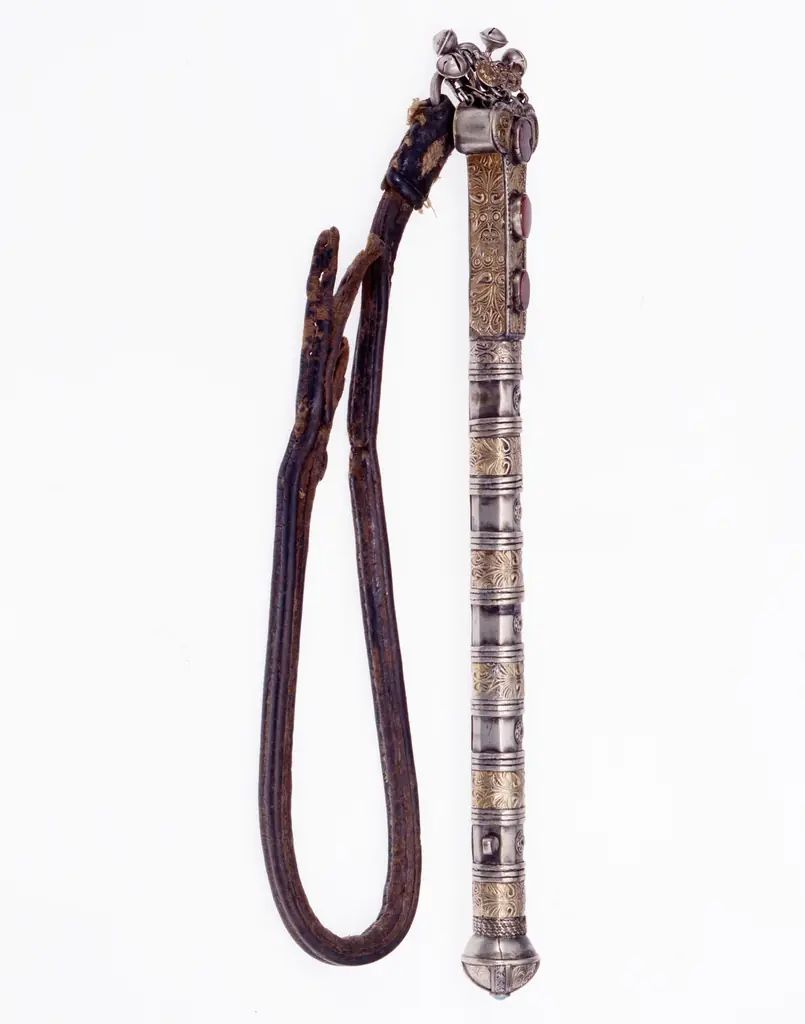 中央アジアの手仕事　―華麗なる刺繍とジュエリー広島県立美術館コレクションより―　　2026年4月11日（土）～ 6月14日（日）開催 画像 8