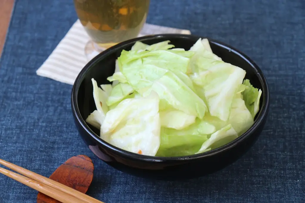 【新提案】シャカシャカ振って食べるキャベツ　サラダコスモ×ピエトロ『シャカシャカおつまみキャベツ』新発売 画像 2