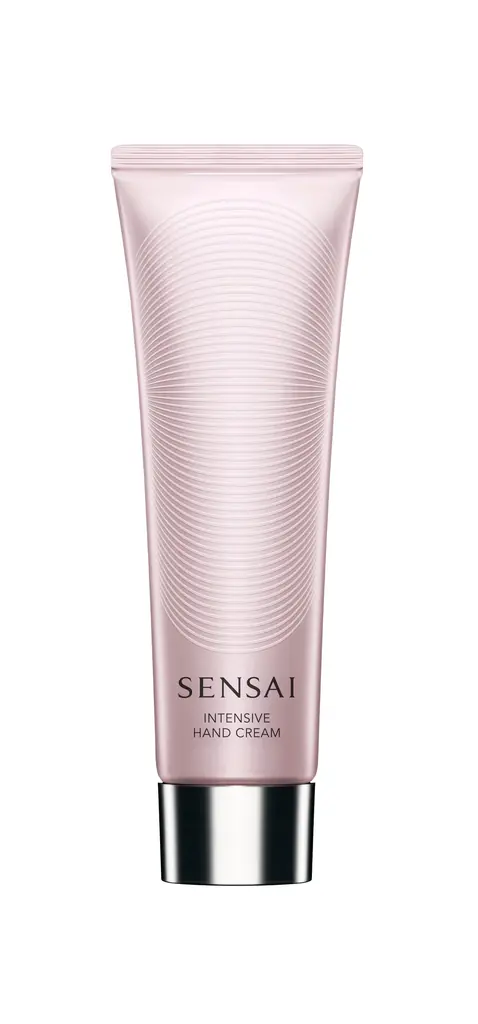 欧州でも人気を博す、SENSAI「ネック　アンド　デコルテ　エッセンス」が春らしい華やかなデザインになって登場 数量限定セット2026年4月1日（水）発売。 画像 3