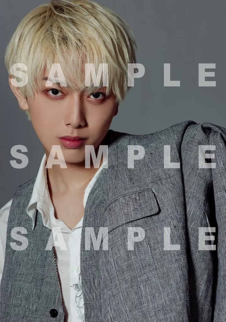 『ACTORS☆LEAGUE in Games』プロデューサー・高野洸が表紙を飾る「TVガイドStage Stars vol.32」発売！ 裏表紙にはミュージカル「忍たま乱太郎」六年生キャストが登場 画像 16