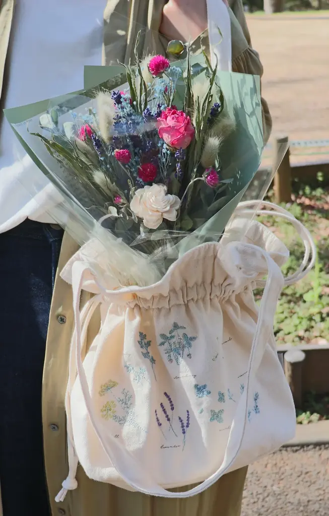 【2026年 母の日】ルミネのお花屋さん・フルラージュアンでは癒しの庭がテーマの商品を販売します 画像 4