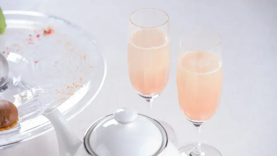 【新富良野プリンスホテル】ご好評によりゴールデンウィーク限定開催　北海道・富良野の季節の移ろいを”味わう”絶景体験　「春を告げるアフタヌーンティー　‐ Spring Prelude ‐ 」を開催 画像 2