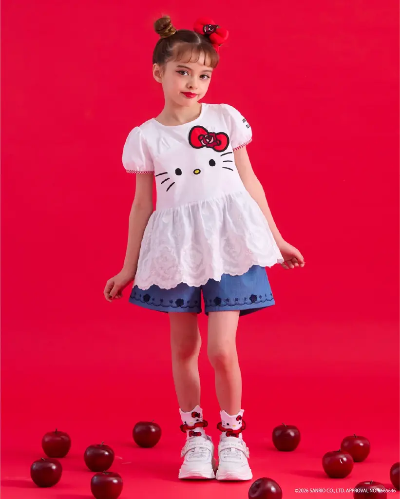 ANNA SUI miniらしく変身したオリジナルのハローキティがウェアやグッズになって登場！ 画像 6