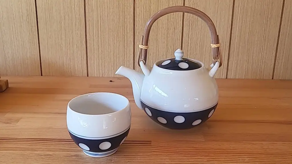 佐賀・嬉野の伝統工芸「肥前吉田焼」とYEBISU Marchéのコラボイベントを恵比寿ガーデンプレイスで初開催！窯元の手仕事と嬉野茶。佐賀・嬉野の魅力を丸ごと体験する2日間 画像 6