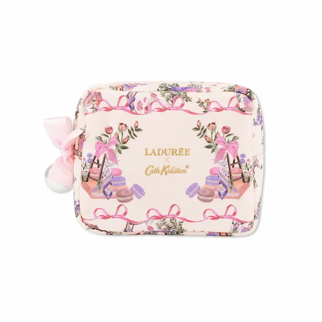 【LADURÉE × Cath Kidston】マカロン発祥の老舗パティスリー「LADURÉE（ラデュレ）」とコラボレート。ブックバッグなど4月3日（金）より予約販売開始！ 画像 3