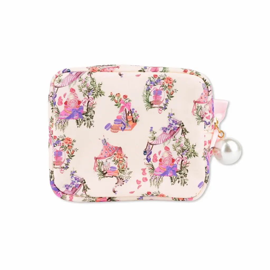 【LADURÉE × Cath Kidston】マカロン発祥の老舗パティスリー「LADURÉE（ラデュレ）」とコラボレート。ブックバッグなど4月3日（金）より予約販売開始！ 画像 4