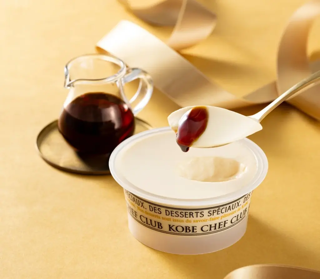 とろ～り感動のくちどけ「神戸シェフクラブ ロイヤルカスタードプリン」2026年4月1日（水）より発売！ 画像 1