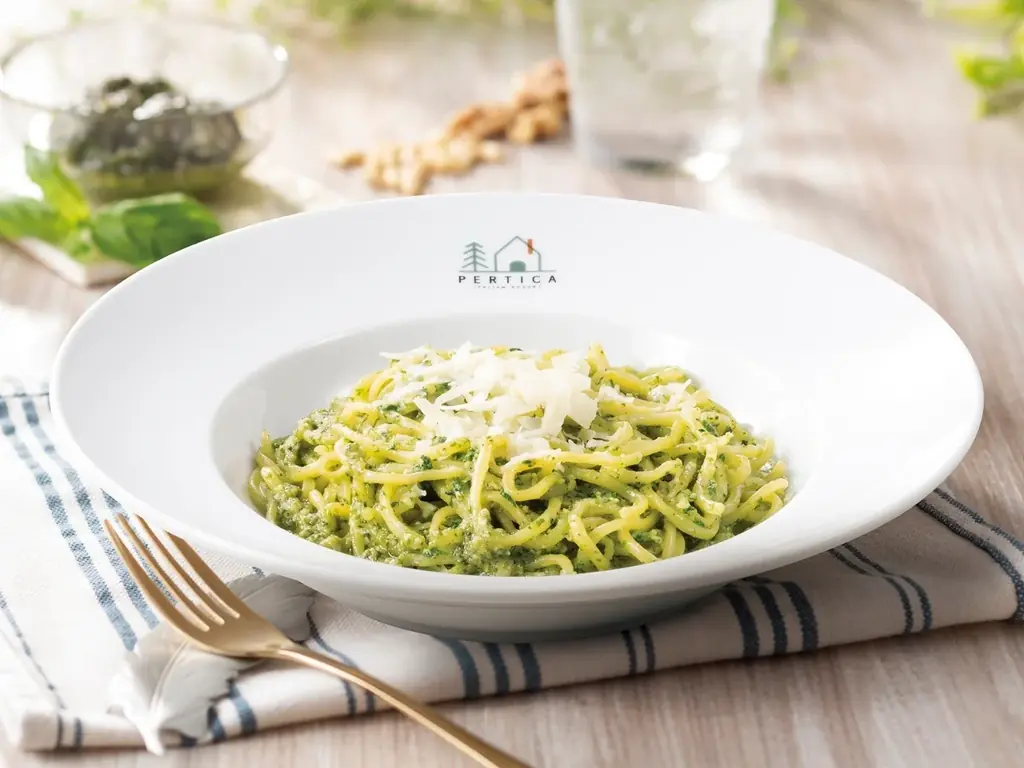 【イタリアン リゾート ペルティカ】自分への贅沢に♪とろけるガーリックバターの誘惑！五感を揺さぶるペルティカ渾身のグリル「厚切りやわらかポークグリル ガーリックバターとトリュフの香り」が新登場！ 画像 2