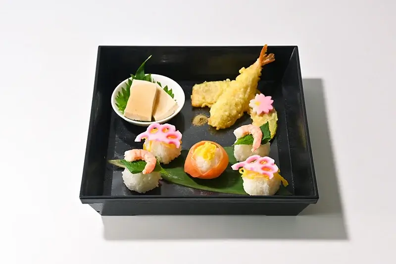 約1年間にわたり開催するコラボカフェ「アイドリッシュセブン Harmony Lounge」、第3弾「りばぁれ茶屋」は4月7日から！　新規ビジュアルのオリジナルグッズ販売やGratteコラボも展開!! 画像 3