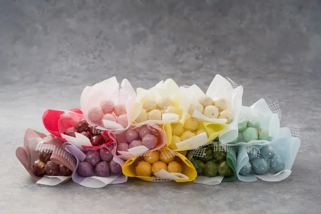 推しカラーで贈る新作スイーツブーケ『コロンシェ』発売