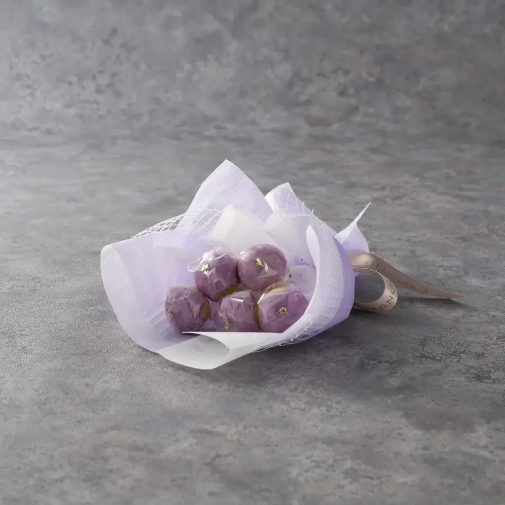 WE LABO×TKDS共同開発推し活文化と誕生月カラーに甘言葉を添えた“想いを束ねるスイーツブーケ”で撮って・飾って・贈って・味わう新たなギフトシーンを提案 画像 13