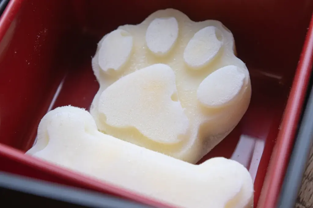 最高のリトリートを体験できる THE FIVE RIVERS FINE GLAMPING 群馬 白沢　2026春の味覚を存分に味わうグリルディナー＆ペットフーディスト監修愛犬用”春ディナー”　提供開始 画像 14