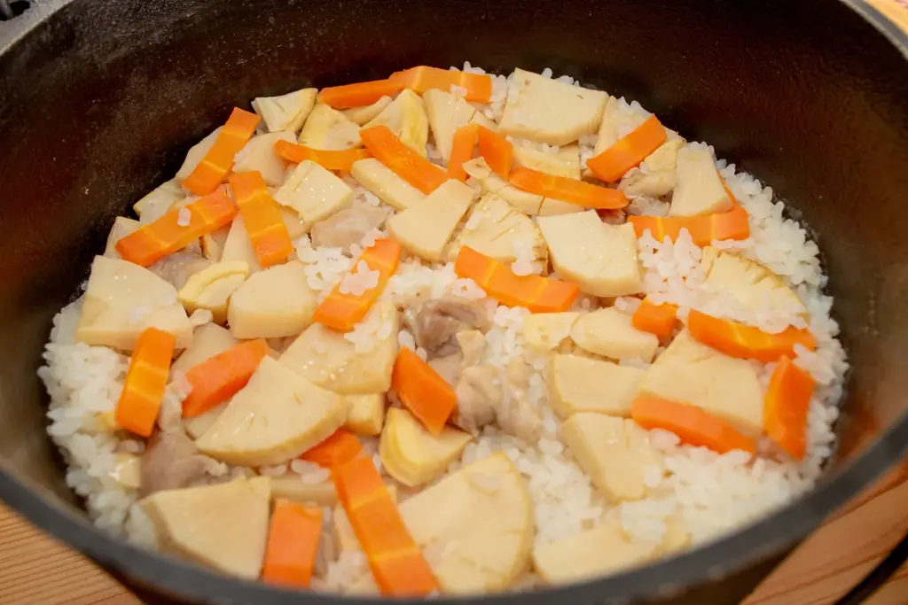 最高のリトリートを体験できる THE FIVE RIVERS FINE GLAMPING 群馬 白沢　2026春の味覚を存分に味わうグリルディナー＆ペットフーディスト監修愛犬用”春ディナー”　提供開始 画像 7