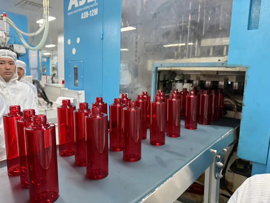 ベイコスメティックス、化粧品資材の安定供給体制を確立ーー中東情勢激化で調達難が深刻化する国内化粧品製造の混乱に対応 画像 2