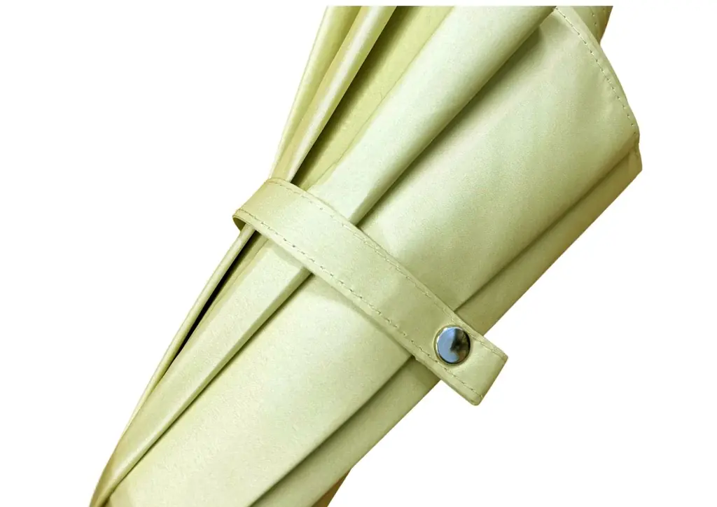 “内側の黒”をなくした晴雨兼用傘─傘をひらけば、水彩画のフラワーガーデンが広がる。創業107年の老舗・藤田屋から新ブランド「Miorium（ミオリウム）」誕生 画像 7