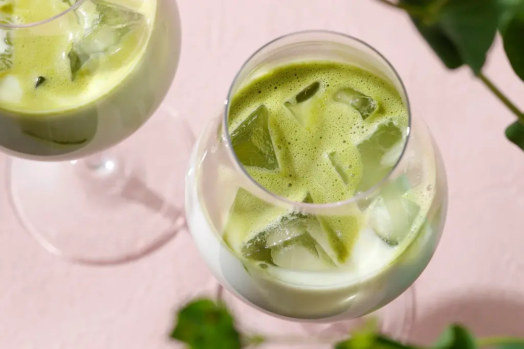 新緑が美しく輝く表参道で、抹茶とピスタチオのグリーンが奏でる『Matcha Pistachio Green Luxe Afternoon Tea』新登場 画像 8