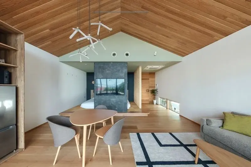 「BEST OF HOTEL MINPAKU 2026」第一位は、和歌山・南紀白浜「テラス ヴィラ 癒穏 -Terrace Villa Eon-」が受賞！源泉掛け流し温泉とオーシャンビューな宿 画像 9