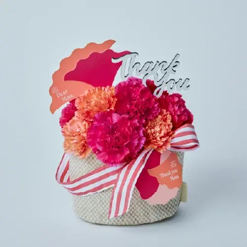 コンセプトは「お母さんのちょっとした特別な時間」。リゾート気分を贈る、青山フラワーマーケットの母の日。 画像 8